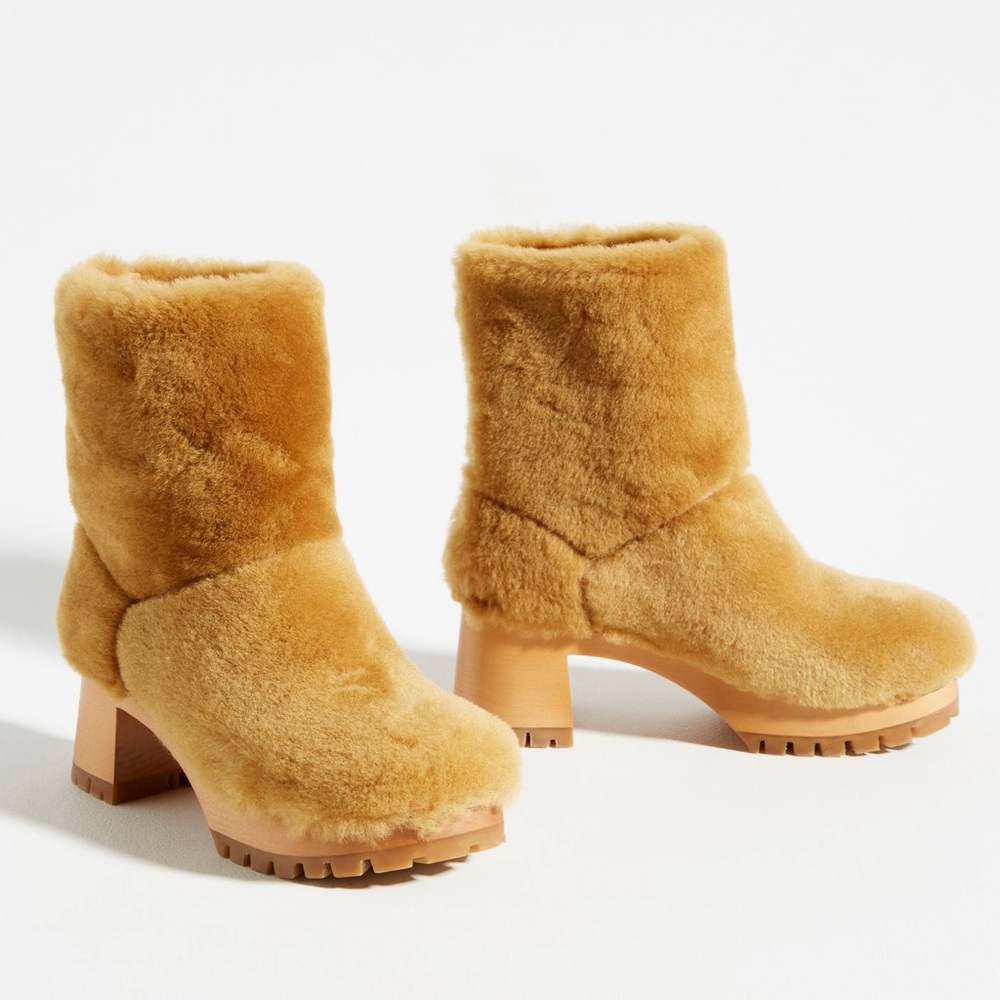 NEW Swedish Hasbeens Fluff Boots Women’s Size 37